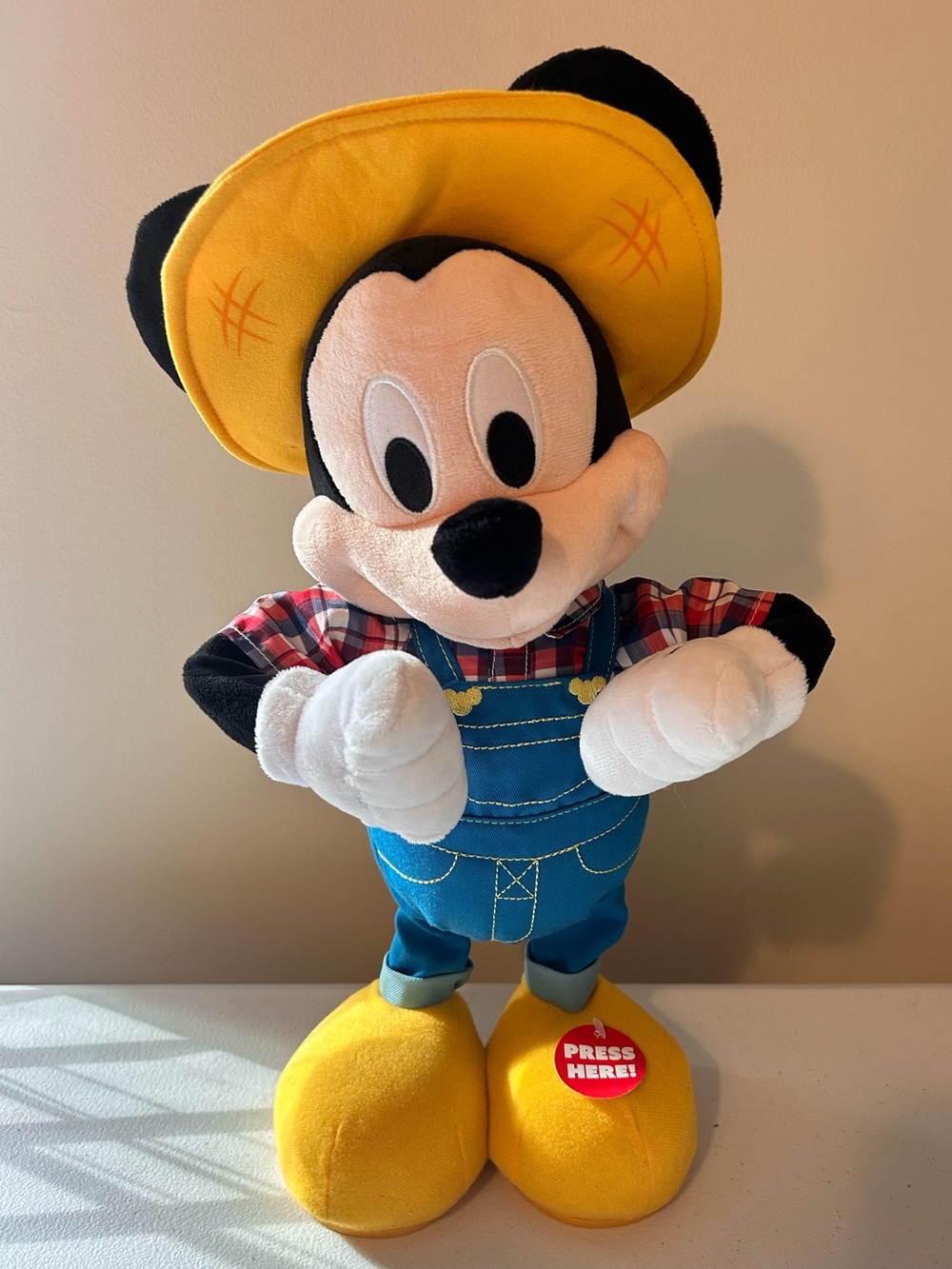 Disney Junior E-I-E-I-O Mickey Mouse Plush Toy Interactive Sings Old MacDonald